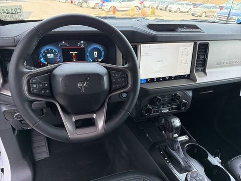 New 2026 Ford Bronco Outer Banks AWD/4WD image 14