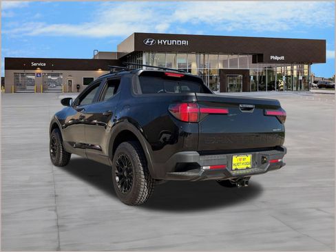 Used 2024 Hyundai Santa Cruz Night image 3