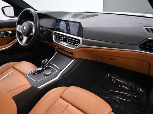 Used 2021 BMW 330i xDrive Sedan w/ M Sport Package image 20