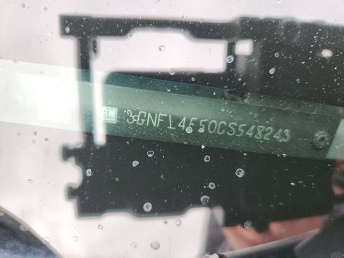 Used 2012 Chevrolet Captiva Sport LTZ AWD/4WD image 31