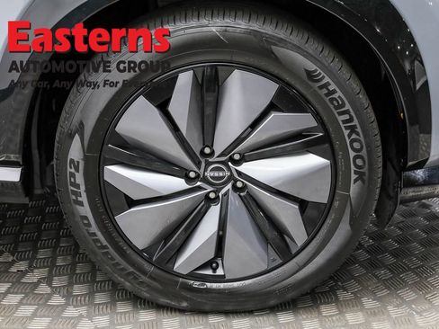 Used 2024 Nissan Ariya AWD image 30