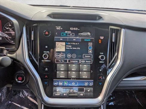 Used 2025 Subaru Outback Limited image 15