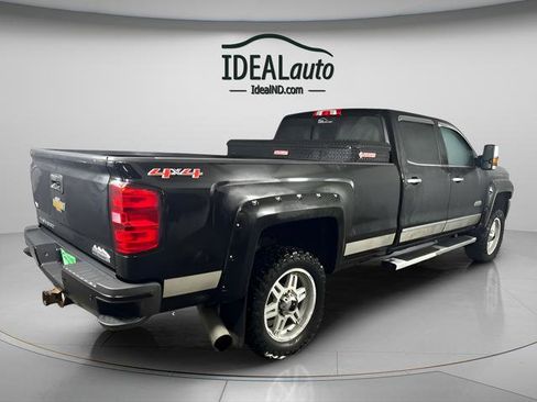 Used 2015 Chevrolet Silverado 3500 High Country w/ Duramax Plus Package image 5