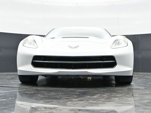 Used 2017 Chevrolet Corvette Stingray Coupe RWD image 35