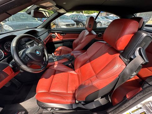 Used 2012 BMW M3 Convertible image 17