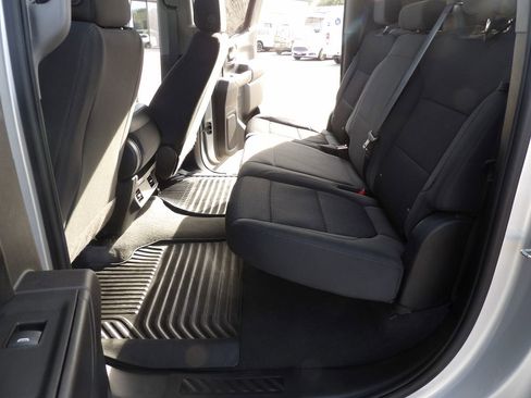 Used 2021 Chevrolet Silverado 1500 Custom Trail Boss image 17