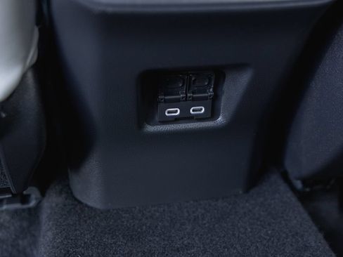 Certified 2025 Toyota RAV4 XLE Premium AWD/4WD image 30