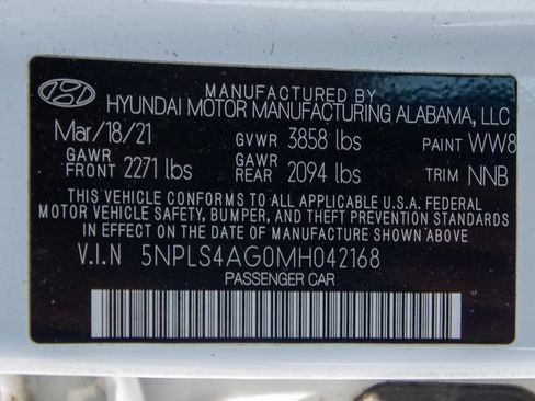 Certified 2021 Hyundai Elantra SEL w/ Convenience Package FWD image 27