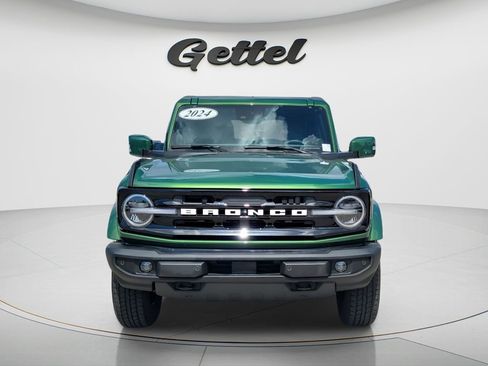 Used 2024 Ford Bronco Outer Banks image 16