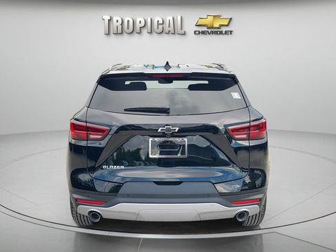 New 2026 Chevrolet Blazer LT w/ Convenience Package FWD image 4
