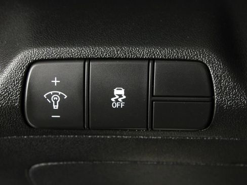 Used 2026 Hyundai Elantra Sport image 23