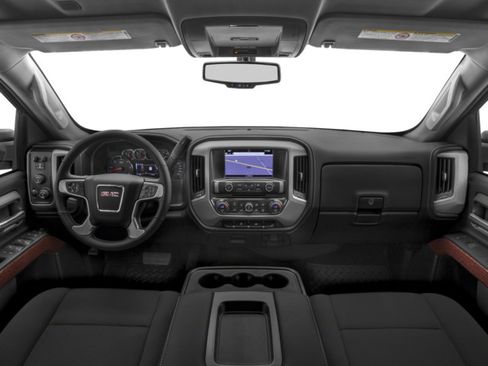 Used 2017 GMC Sierra 2500 SLE w/ HD SLE Preferred Plus Package AWD/4WD image 5