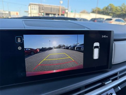 Used 2025 Hyundai Santa Fe SEL image 13