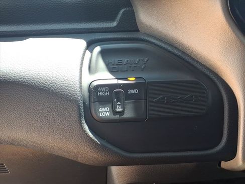 Used 2024 RAM 2500 Laramie w/ Safety Group AWD/4WD image 10