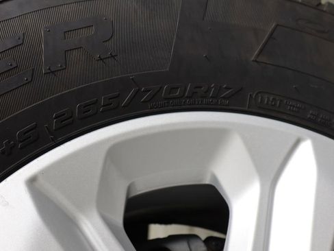 Used 2016 Toyota 4Runner SR5 RWD image 41