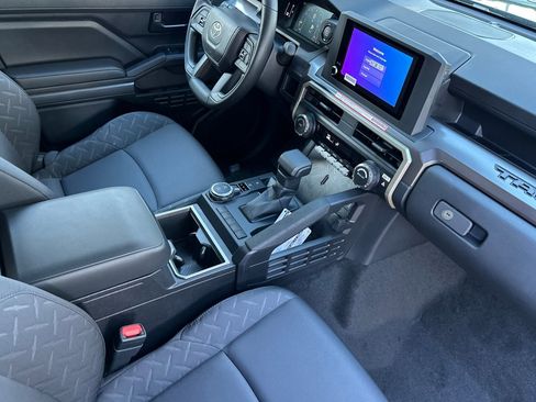 New 2026 Toyota Tacoma SR5 image 17