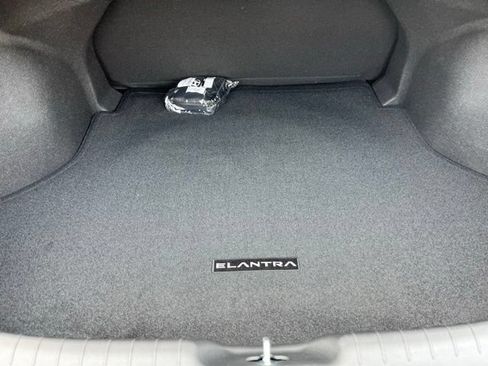 New 2026 Hyundai Elantra Sport FWD image 25