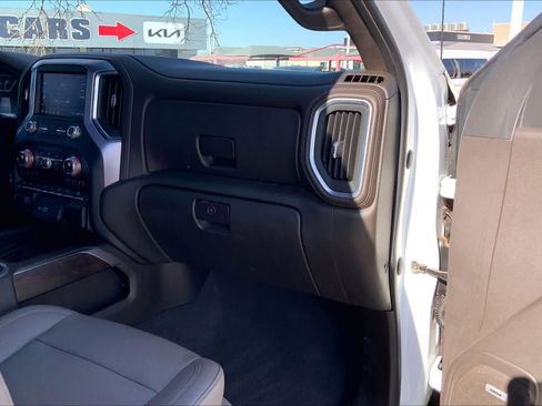 Used 2020 GMC Sierra 1500 SLT image 17