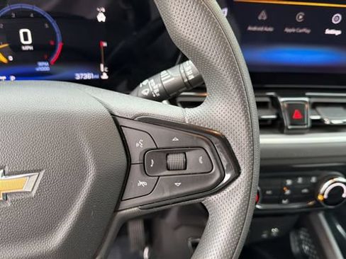Used 2025 Chevrolet TrailBlazer LT AWD/4WD image 22