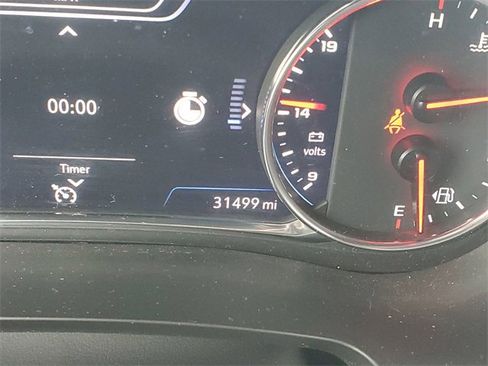 Certified 2023 Chevrolet Traverse Premier image 21