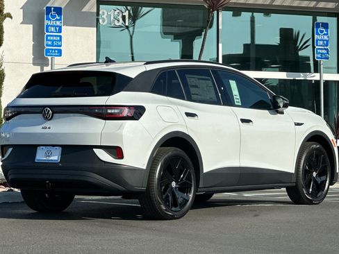 New 2025 Volkswagen ID.4 Pro S image 5