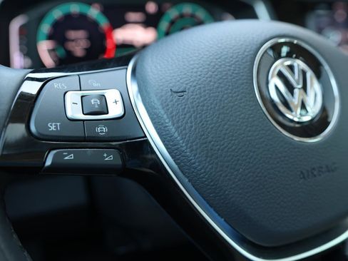 Used 2019 Volkswagen Jetta SEL image 27