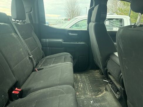 Used 2023 Chevrolet Silverado 1500 W/T w/ Trailering Package image 5