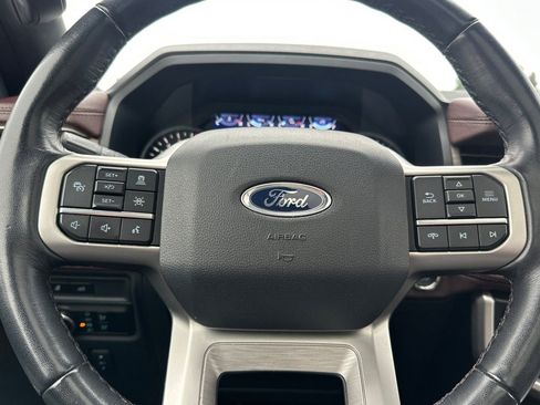 Used 2024 Ford Expedition Max Limited image 35