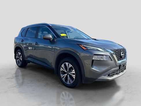 Certified 2023 Nissan Rogue SV w/ SV Premium B Package AWD/4WD image 7