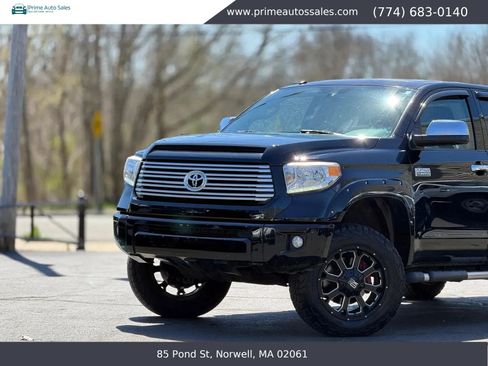 Used 2017 Toyota Tundra Platinum AWD/4WD image 2