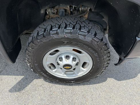 Used 2022 Chevrolet Silverado 2500 W/T w/ WT Fleet Convenience Package AWD/4WD image 35