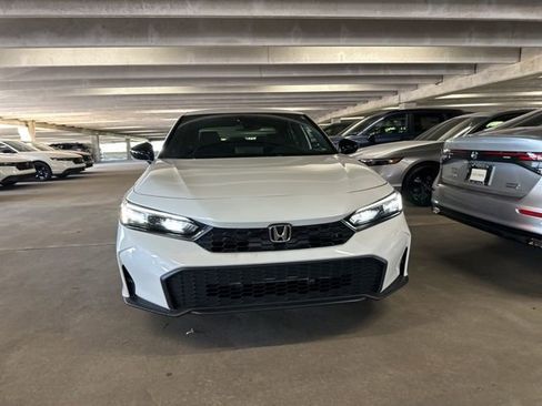 Used 2026 Honda Civic Sport image 2