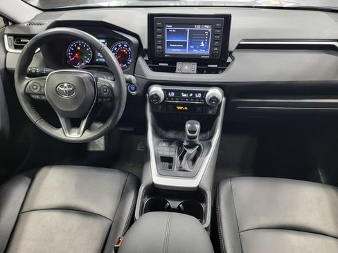 Used 2020 Toyota RAV4 XLE Premium AWD/4WD image 29
