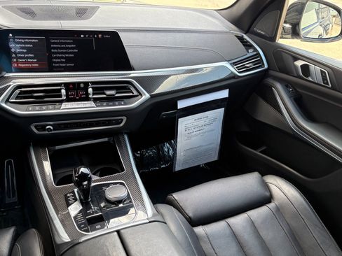 Used 2022 BMW X5 M50i AWD/4WD image 17