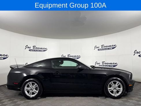 Used 2014 Ford Mustang Coupe RWD image 6