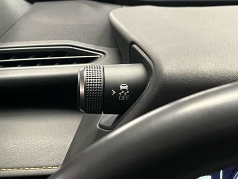 Used 2022 Lexus UX 250h 250h Base w/ Accessory Package (Z1) image 26