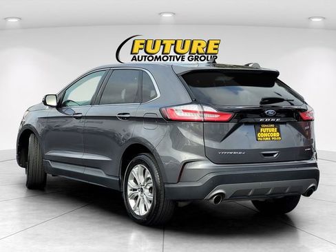 Used 2024 Ford Edge Titanium image 8