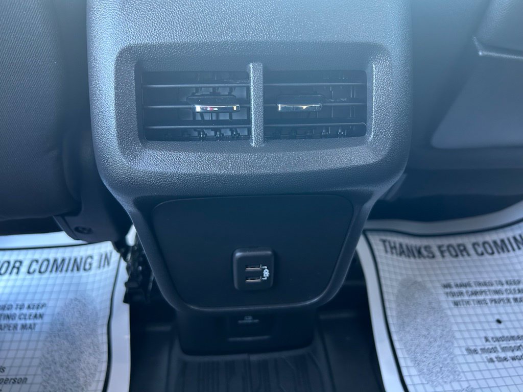 Used 2021 GMC Terrain SLE w/ Driver Convenience Package AWD/4WD image 19