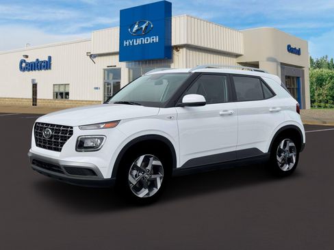 New 2026 Hyundai Venue SEL image 2