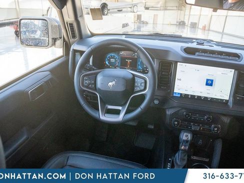 New 2026 Ford Bronco Big Bend w/ Black Diamond Package AWD/4WD image 16