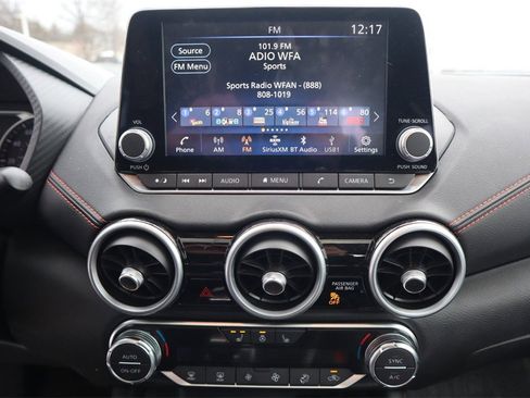 Certified 2025 Nissan Sentra SR w/ SR Premium Package image 17