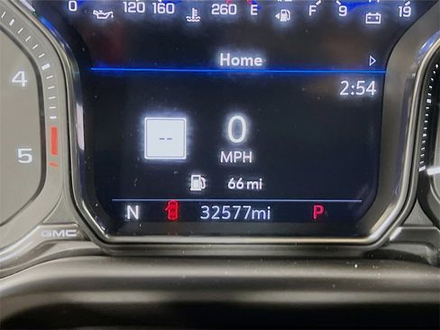 Used 2022 GMC Sierra 3500 Denali w/ Denali Black Diamond Edition image 13