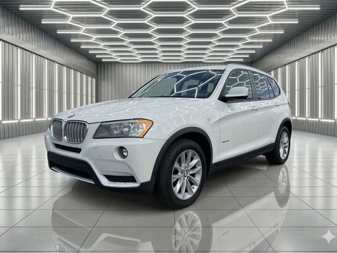 Used 2013 BMW X3 xDrive28i AWD/4WD image 1