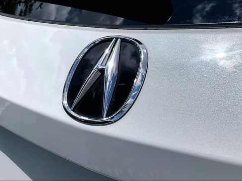 Used 2024 Acura MDX SH-AWD w/ Technology Package image 31