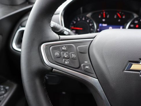 Used 2023 Chevrolet Equinox LT image 6