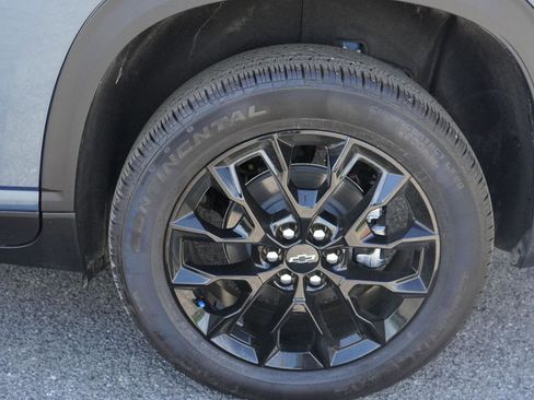 New 2026 Chevrolet Traverse LT w/ Midnight/Sport Edition FWD image 12