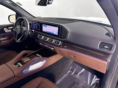 Used 2024 Mercedes-Benz GLE 580 4MATIC image 30