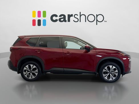 Used 2023 Nissan Rogue SV AWD/4WD image 6