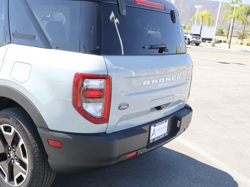 Used 2024 Ford Bronco Sport Outer Banks w/ Tech Package AWD/4WD image 15