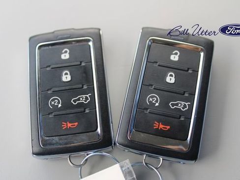 Used 2021 Jeep Grand Cherokee L Overland w/ Advanced Protech Group III AWD/4WD image 30